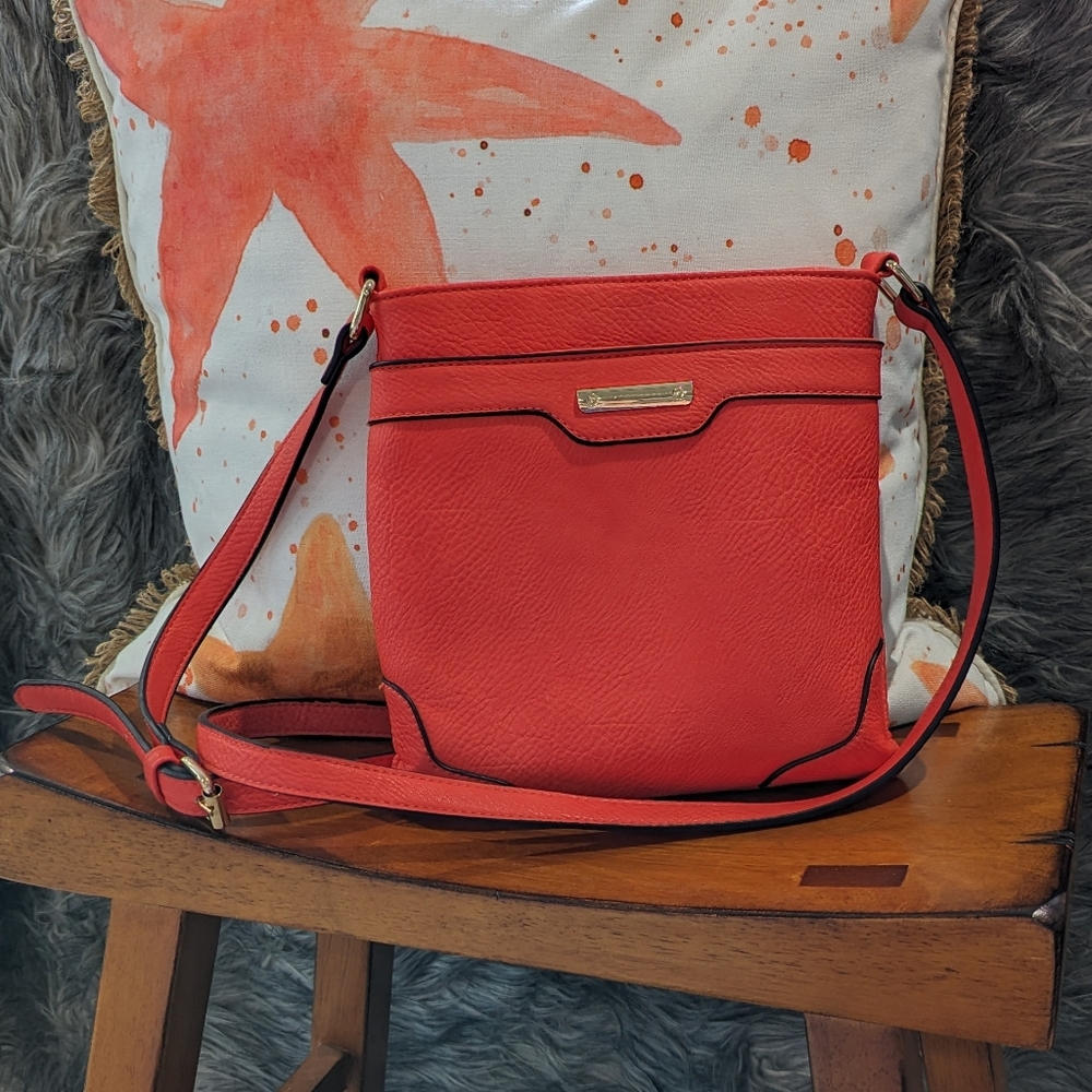 Coral crossbody